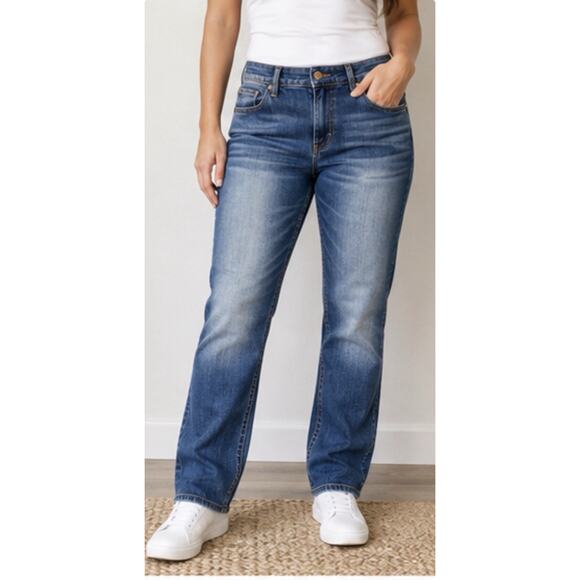 Signature by Levi Strauss Co. Denim - Levi Strauss Signature Modern Straight Jeans Womens 12 Medium Wash Stretch